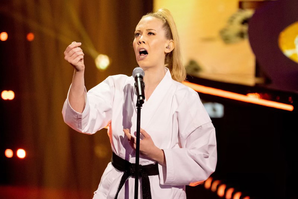 Vocal & Opera Alumna Charlotte Hoather performing on BBC show <em>I can see your voice</em>